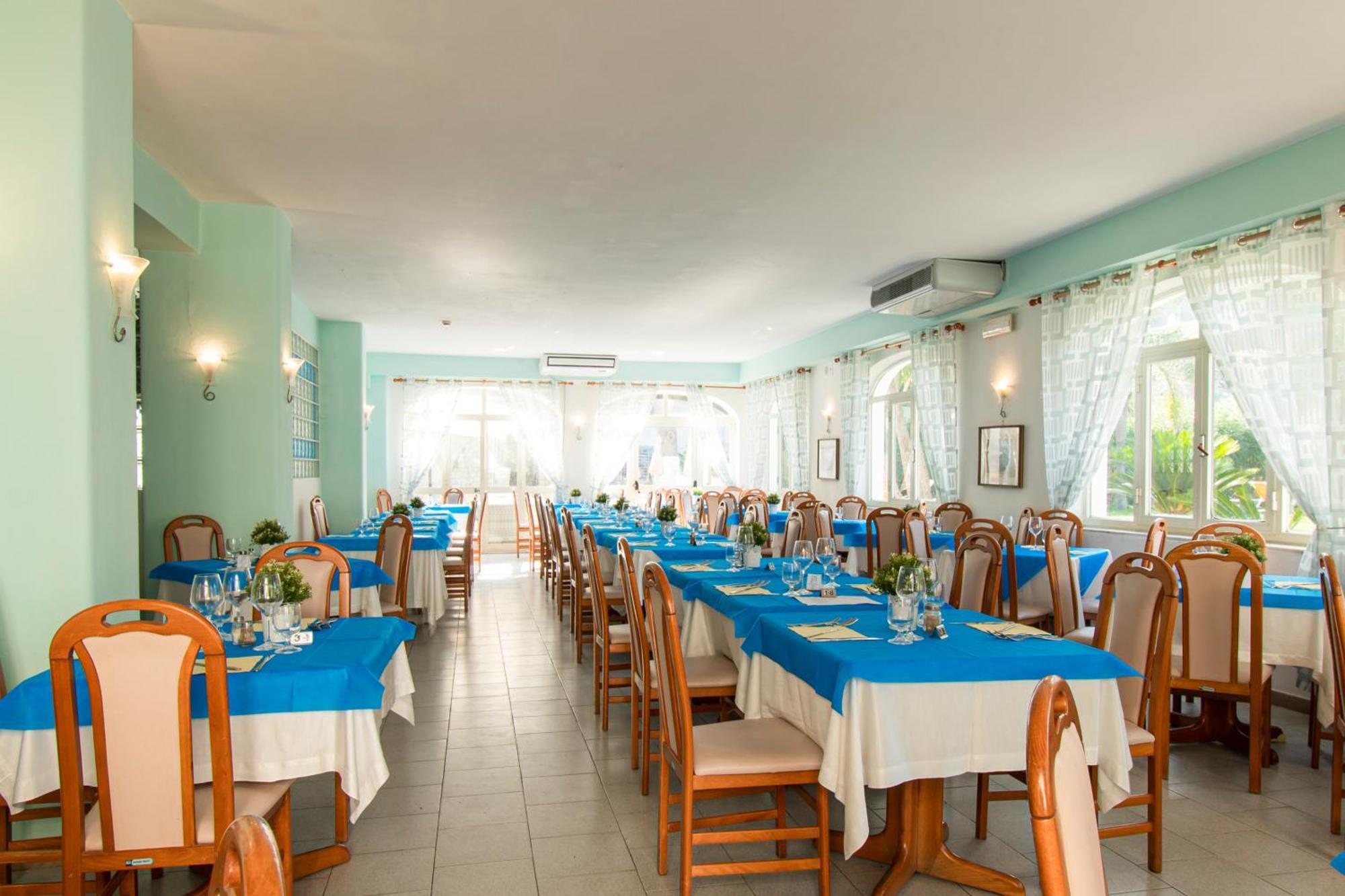 Victoria Park Resort Іскія Екстер'єр фото