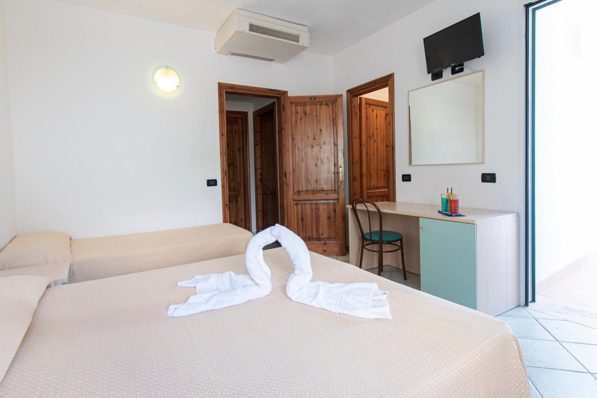 Victoria Park Resort Іскія Екстер'єр фото