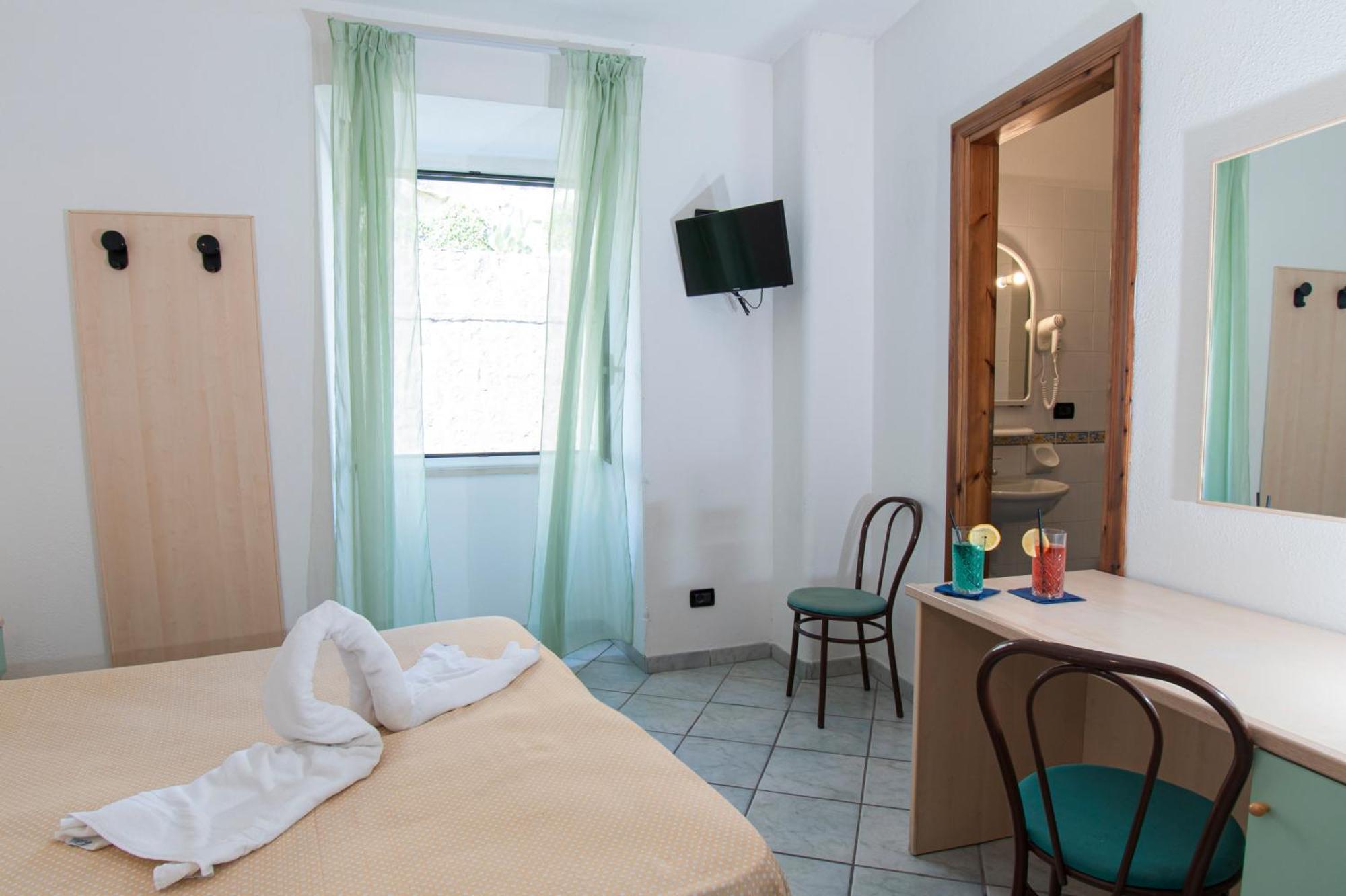 Victoria Park Resort Іскія Екстер'єр фото