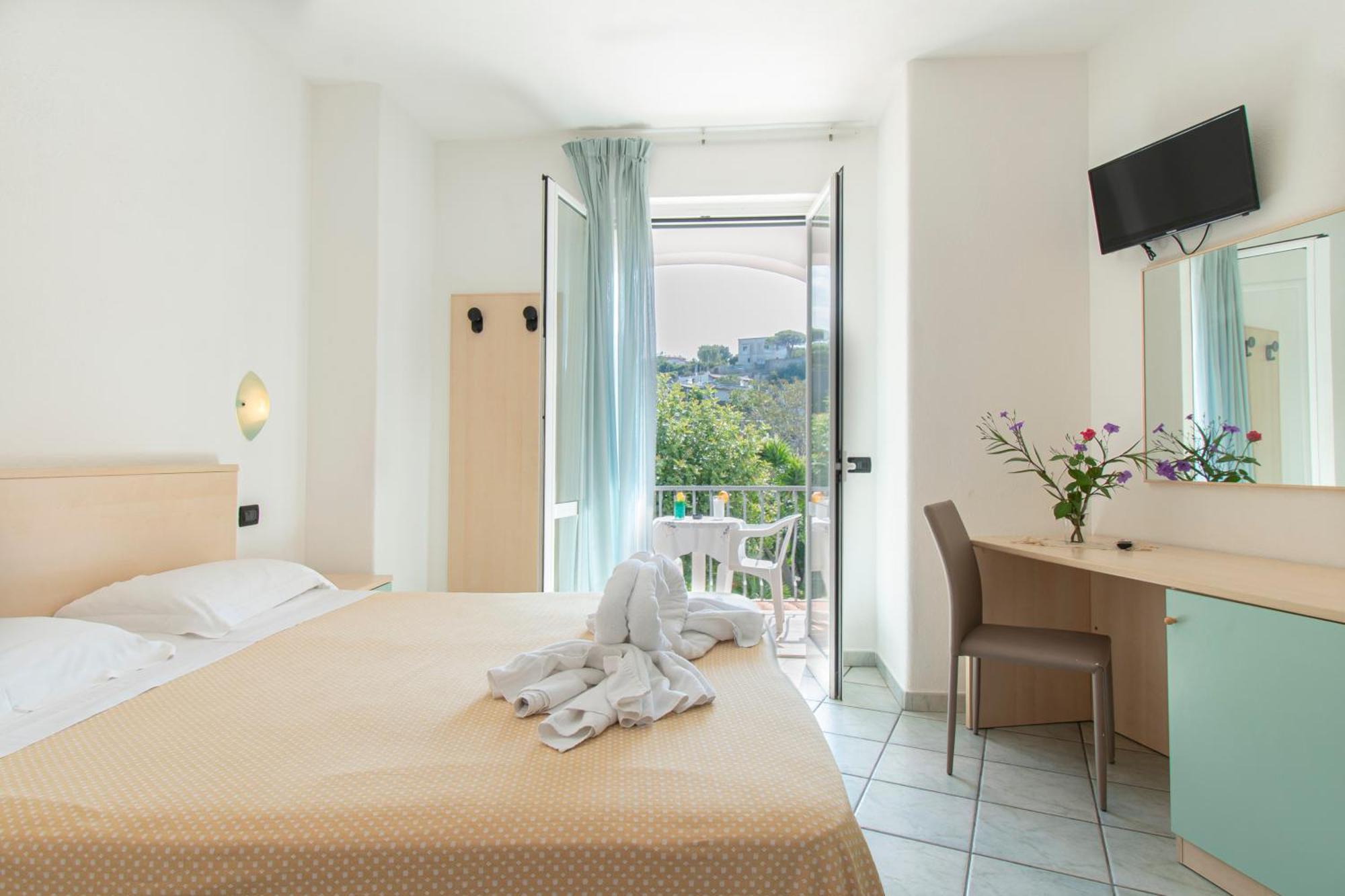 Victoria Park Resort Іскія Екстер'єр фото