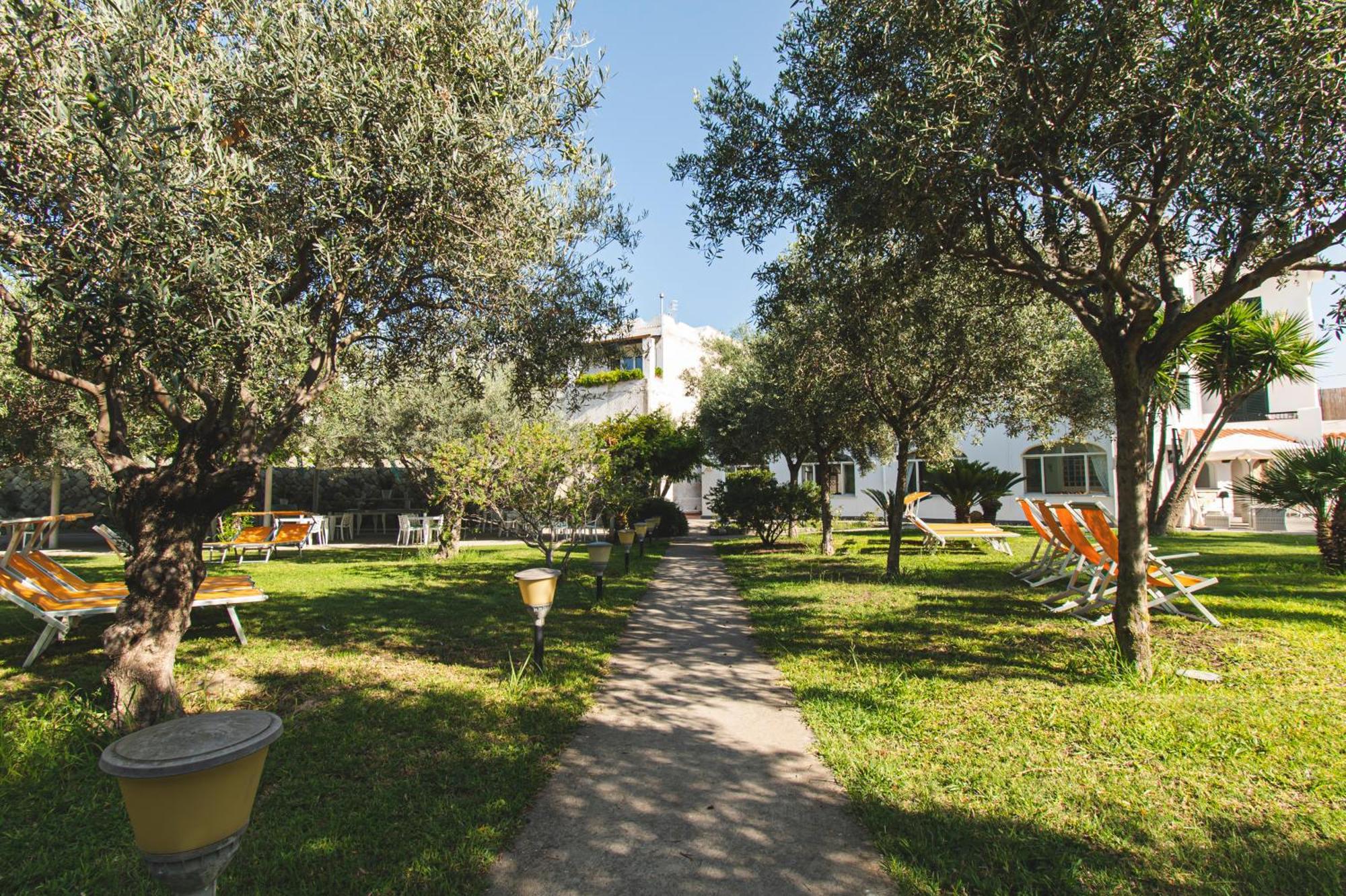 Victoria Park Resort Іскія Екстер'єр фото